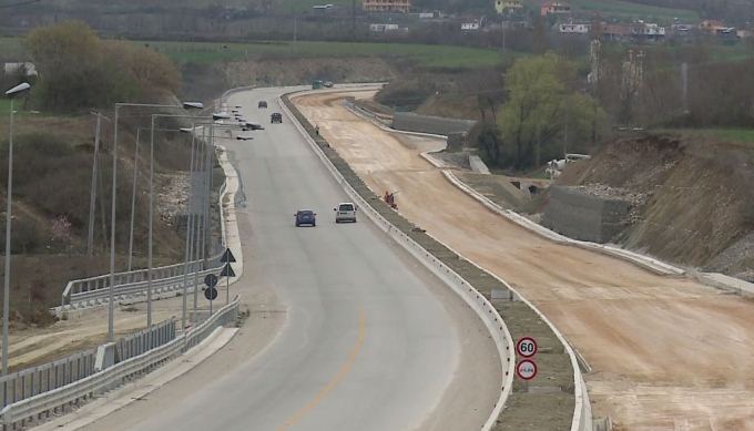 Thellohet skandali me rruget Milot-Balldre e Orikum-Dukat- KLSH: Kostot u rriten